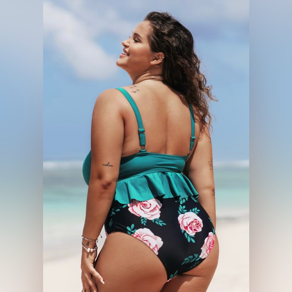Cupshe Yaritza Knotted Ruffle Plus Size Tankini 3X